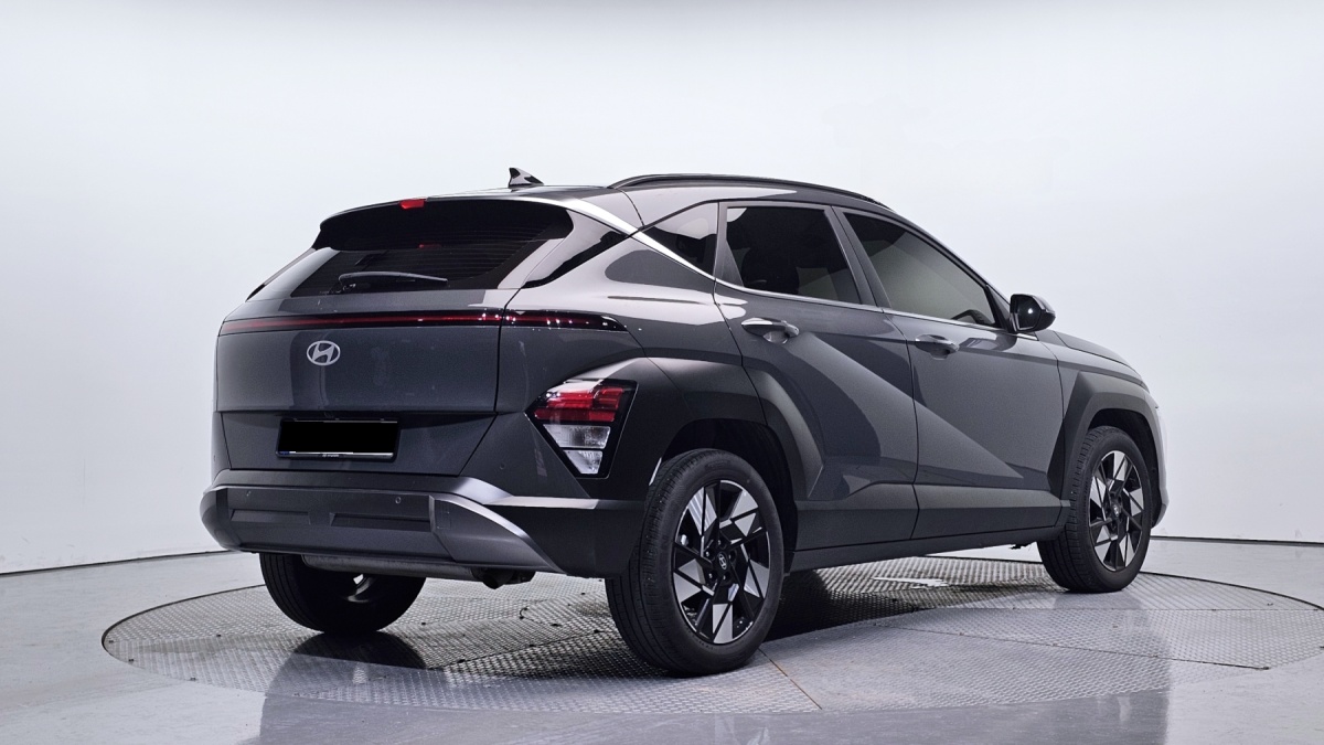 Hyundai Kona, 2024 — фото 2 из 12