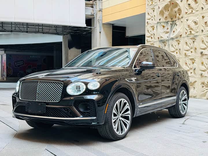 Bentley Bentayga, 2022 — купить в Тамбове под ключ