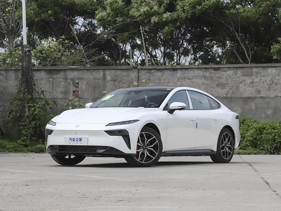 Dongfeng Yipai eπ 007, 2026 — купить в Липецке под ключ