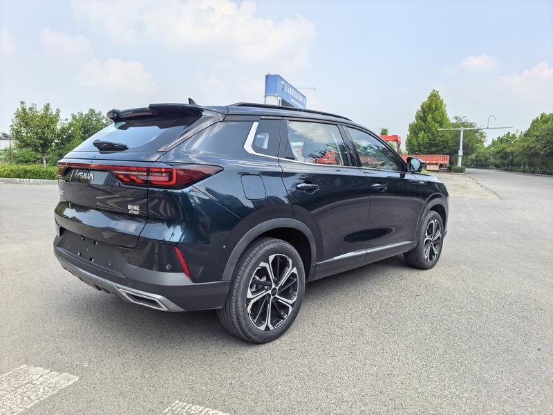 Dongfeng Aeolus Huge, 2026 — фото 6 из 11