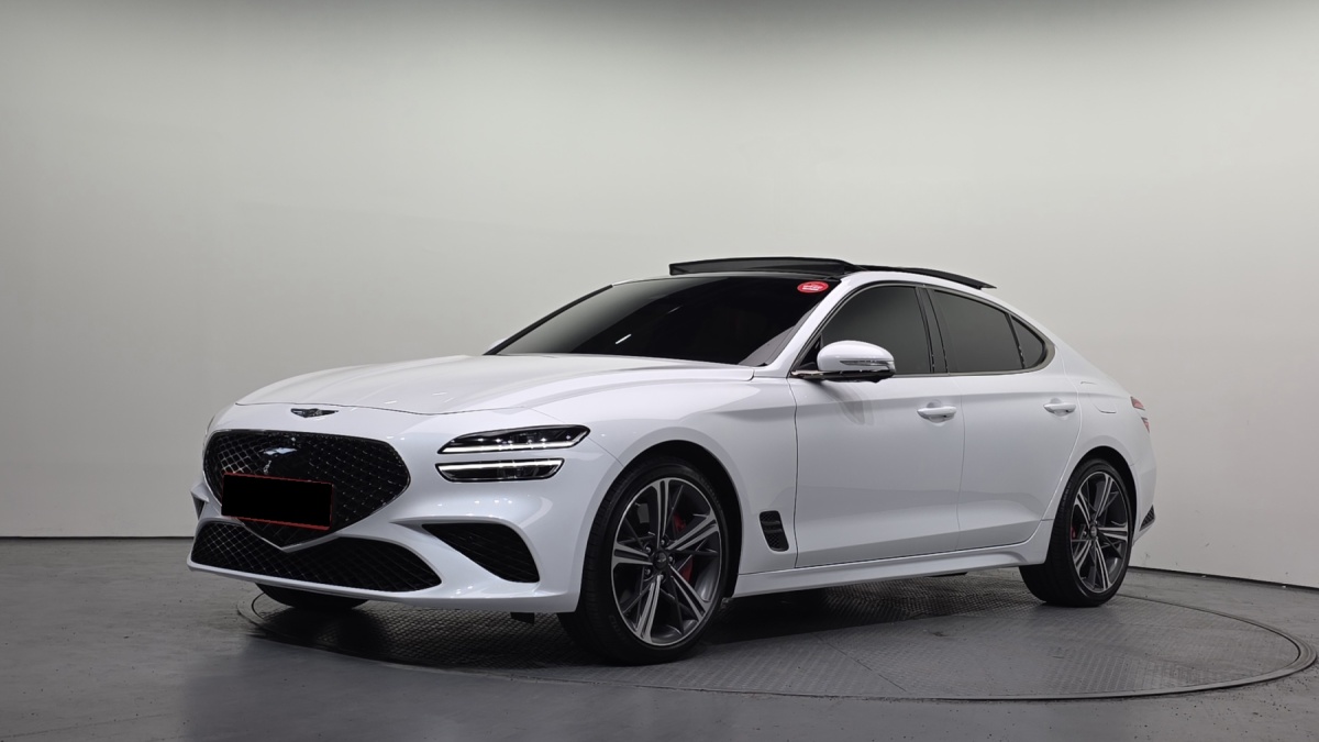 Genesis G70, 2023 — купить в Санкт-Петербурге под ключ