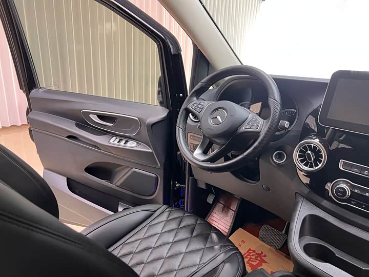 Mercedes-Benz Vito, 2022 — фото 8 из 9