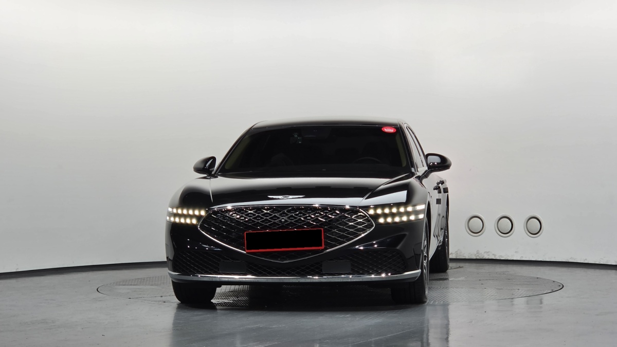 Genesis G90, 2022 — фото 3 из 12