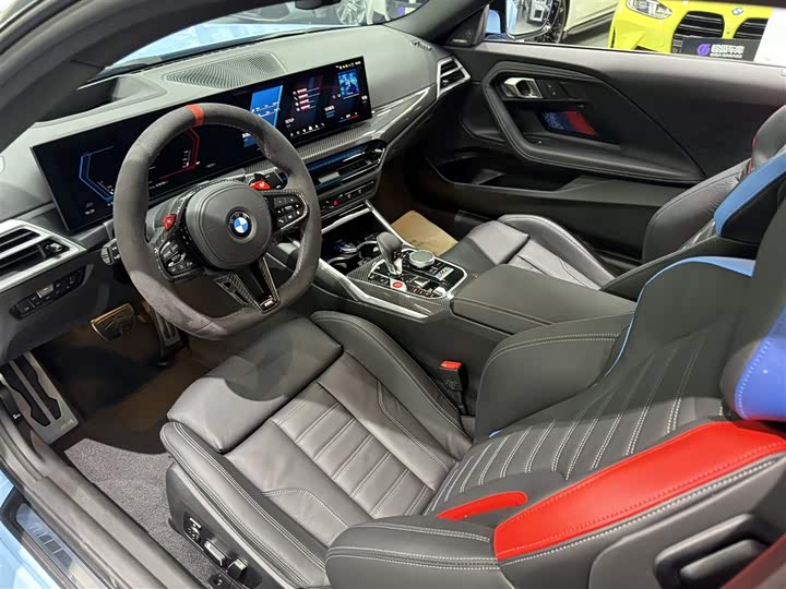 BMW M2, 2026 — фото 6 из 9