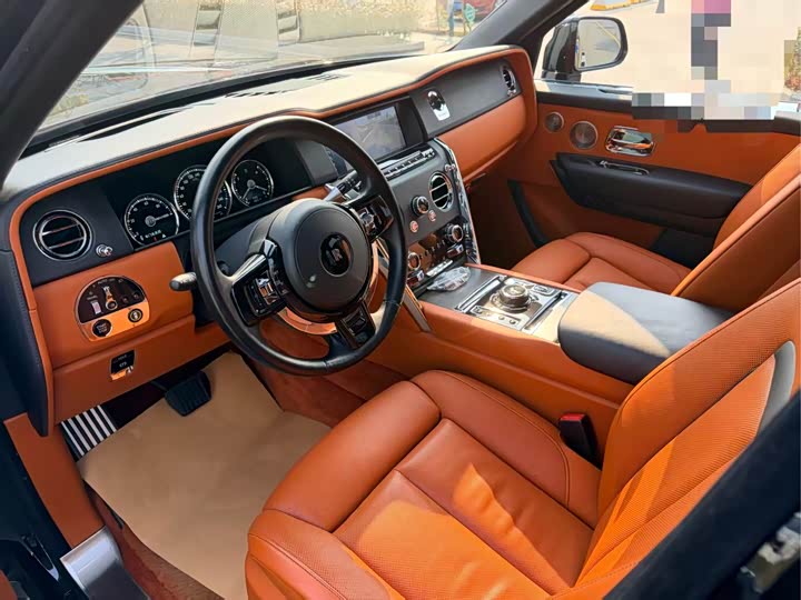 Rolls-Royce Cullinan, 2023 — фото 4 из 5