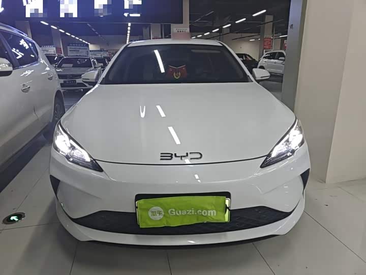 BYD Seal 05 DM-i Hybrid, 2025 — фото 3 из 9