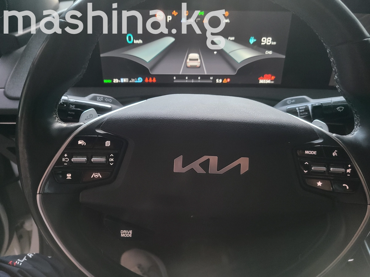 Kia EV6, 2022 — фото 8 из 11