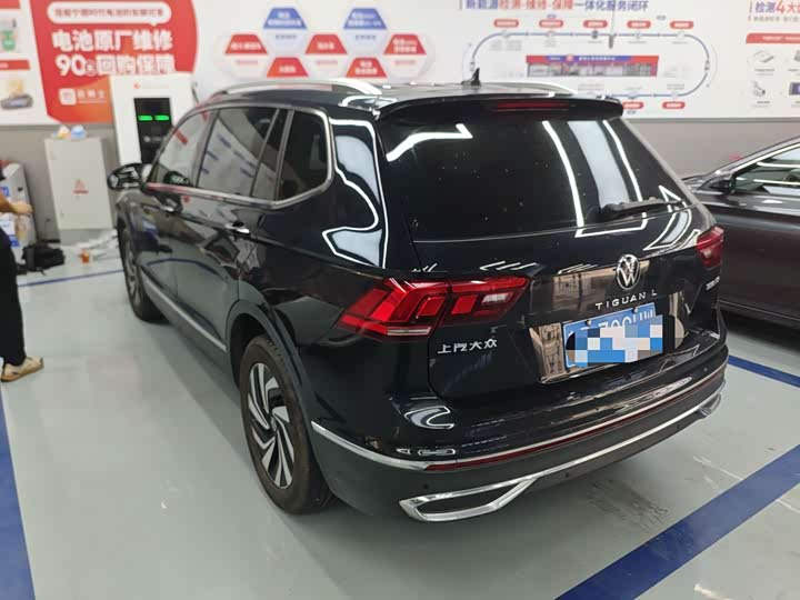 Volkswagen Tiguan L Pro, 2023 — фото 4 из 7