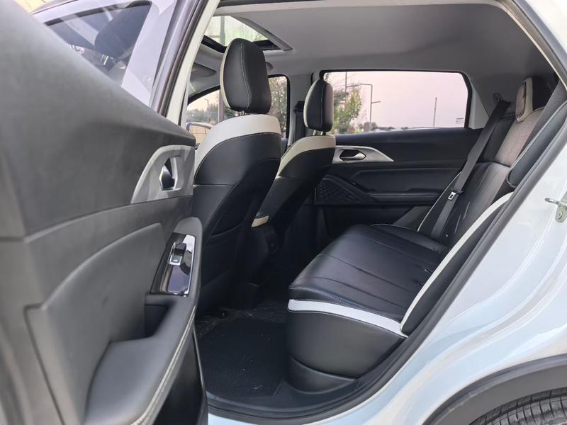 Geely Geometry E Firefly, 2022 — фото 9 из 10