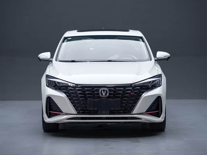 Changan Eado Plus, 2022 — фото 3 из 9