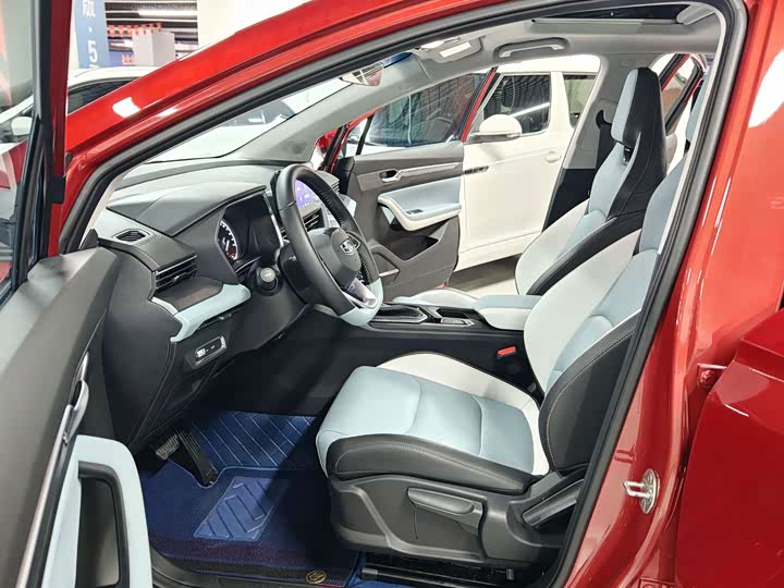 Geely Emgrand GS, 2023 — фото 5 из 9