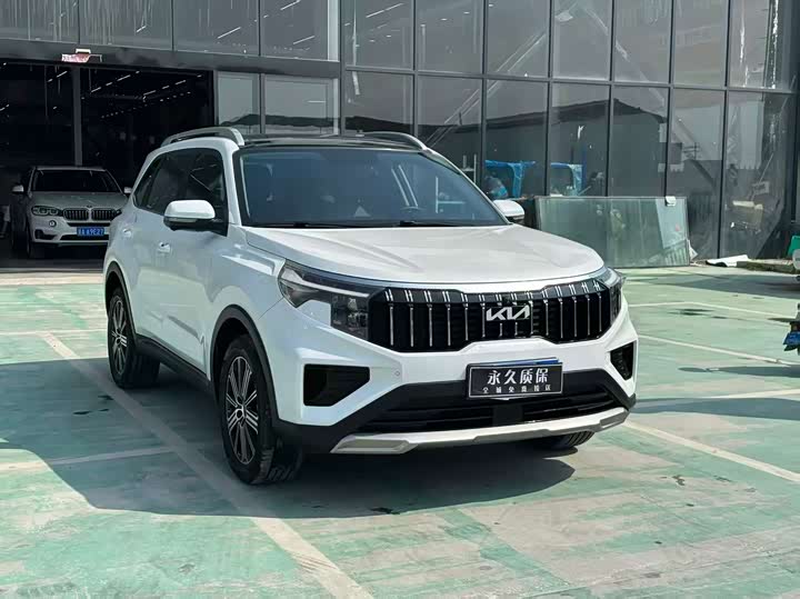 Kia Sportage GT-line, 2024 — фото 3 из 9