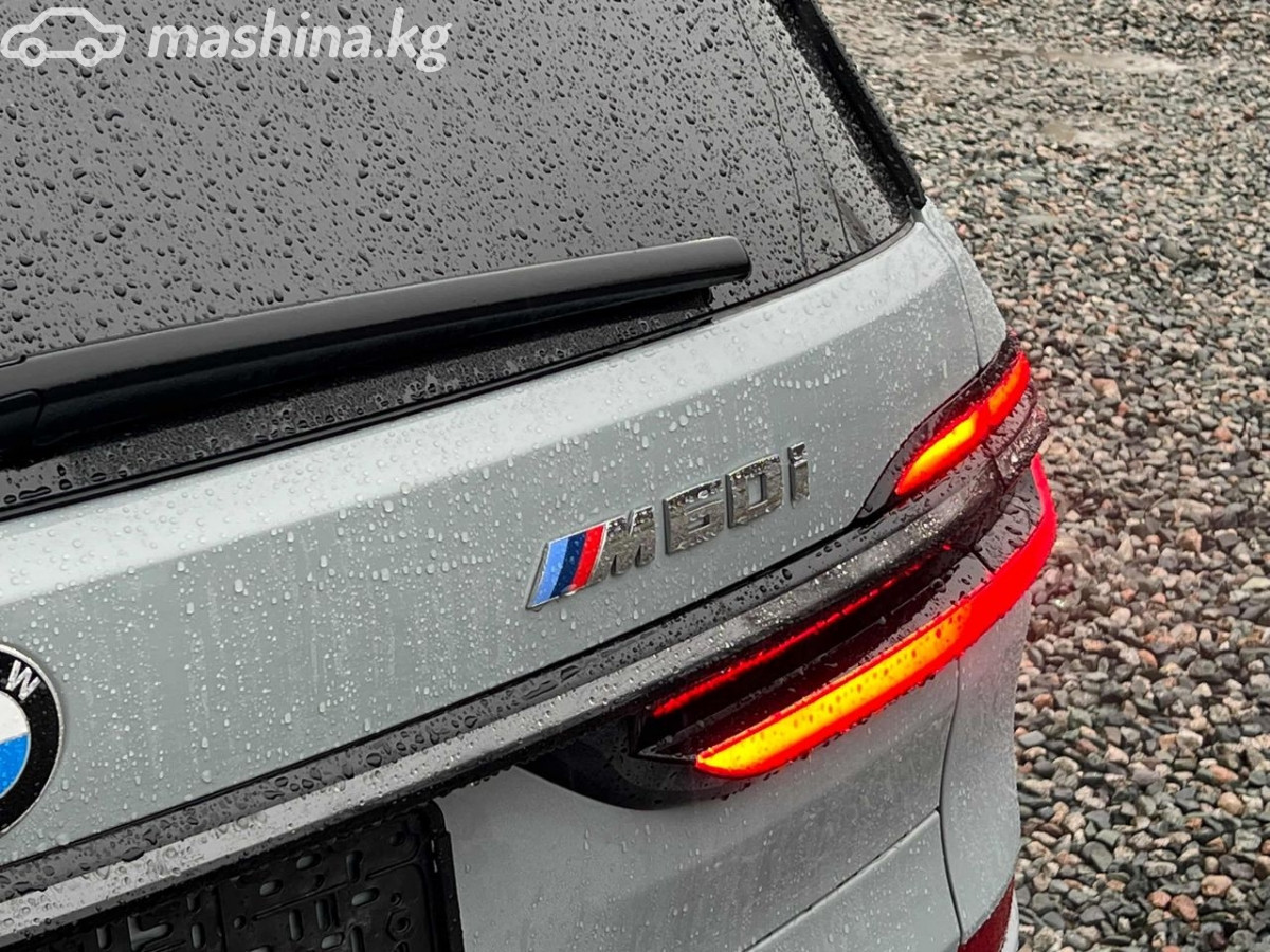 BMW X7, 2023 — фото 5 из 11