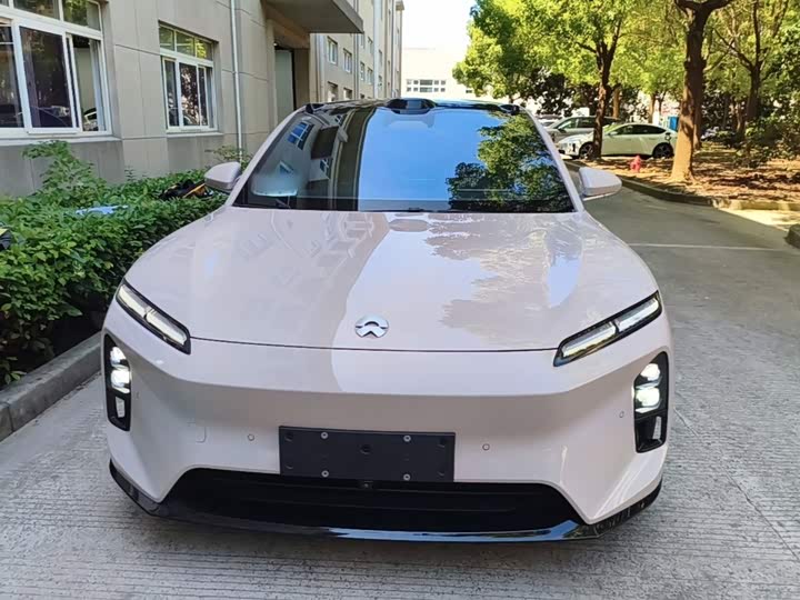 Nio ET5, 2025 — фото 3 из 9