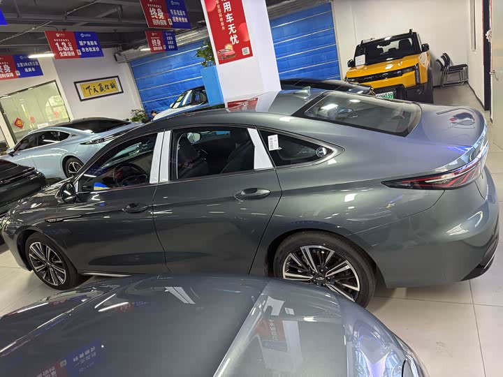 Chery Arrizo 8 Pro, 2024 — фото 8 из 9