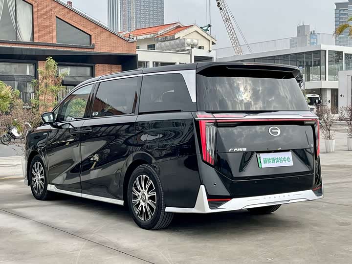 GAC Trumpchi E9, 2023 — фото 3 из 9
