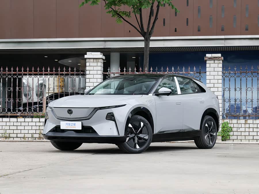 Mazda EZ-60, 2026 — купить в Казани под ключ
