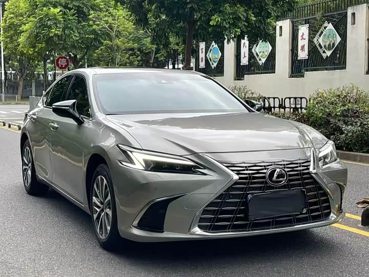 Lexus ES, 2024 — купить в Белгороде под ключ