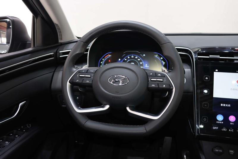Hyundai Tucson L, 2022 — фото 11 из 12