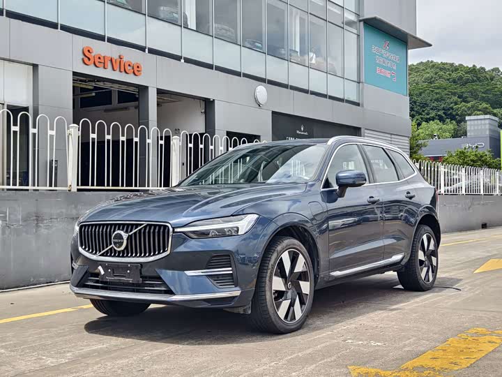 Volvo XC60 Hybrid, 2024 — купить в Белгороде под ключ