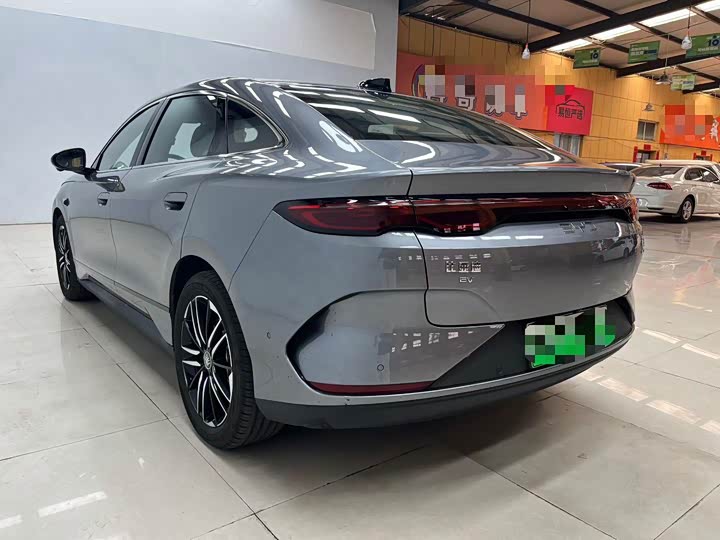 BYD Qin L, 2025 — фото 9 из 9