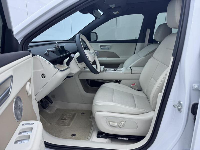 Toyota bZ3X, 2025 — фото 11 из 12