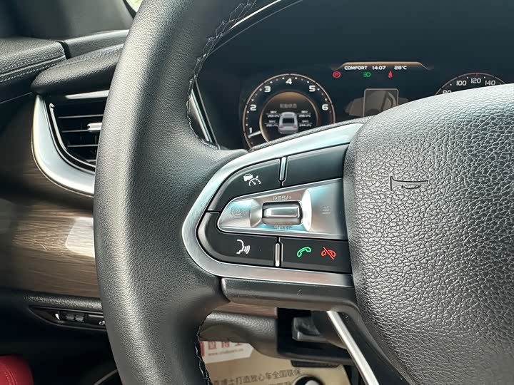 Geely Emgrand GT, 2022 — фото 8 из 9