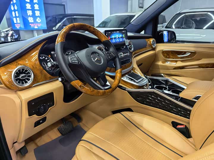 Mercedes-Benz Vito, 2022 — фото 5 из 9