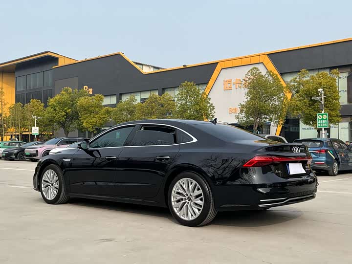 Audi A7L, 2023 — фото 4 из 9