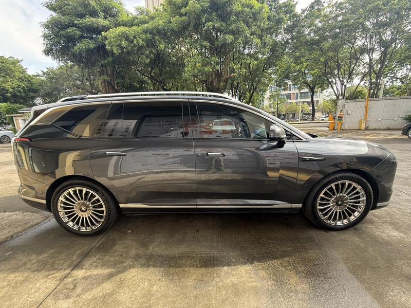 GAC Hyptec HL, 2025 — фото 5 из 12