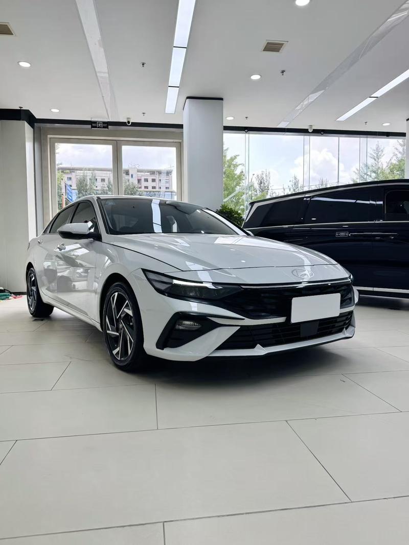 Hyundai Elantra N line, 2023 — фото 3 из 11