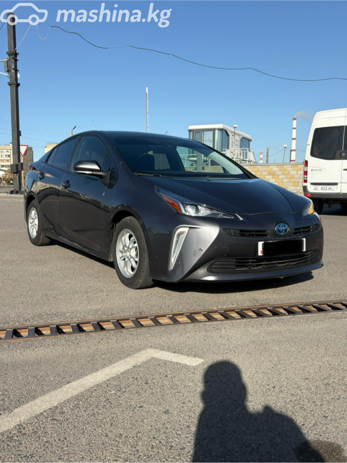 Toyota Prius, 2021 — фото 11 из 12