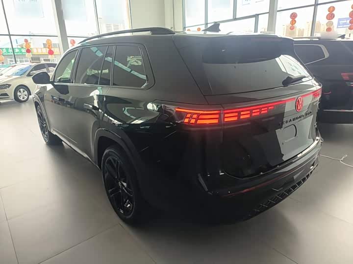 Volkswagen Teramont Pro, 2025 — фото 5 из 9