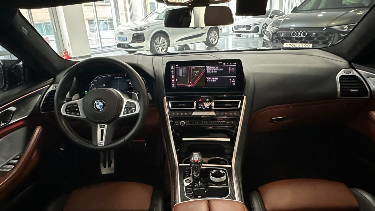 BMW 8 Series, 2024 — фото 6 из 12