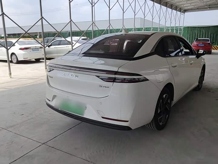 GAC Aion S Plus, 2024 — фото 7 из 9