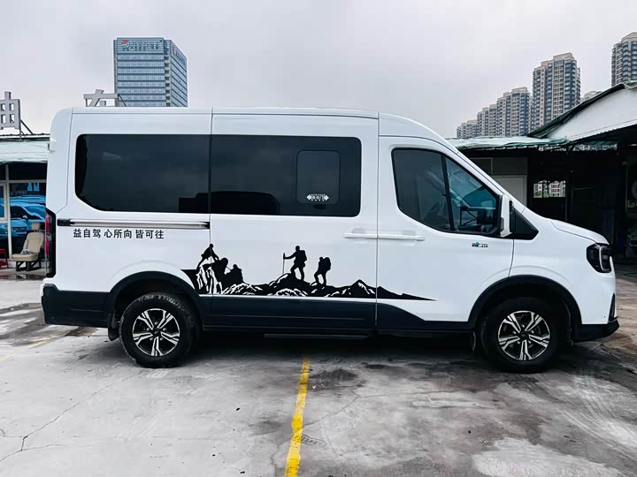 Ford Transit T8, 2023 — фото 3 из 9