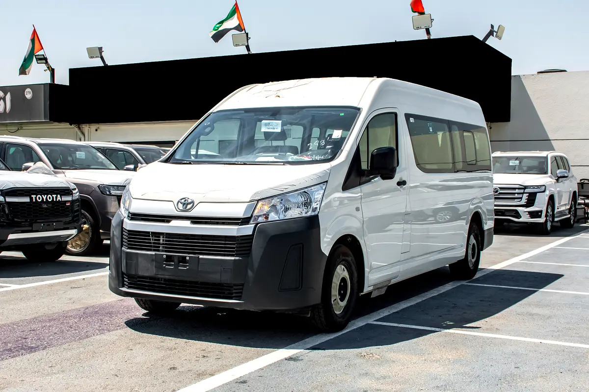Toyota Hiace, 2026 — фото 4 из 10