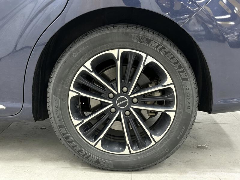 Roewe iMax 8, 2023 — фото 11 из 12