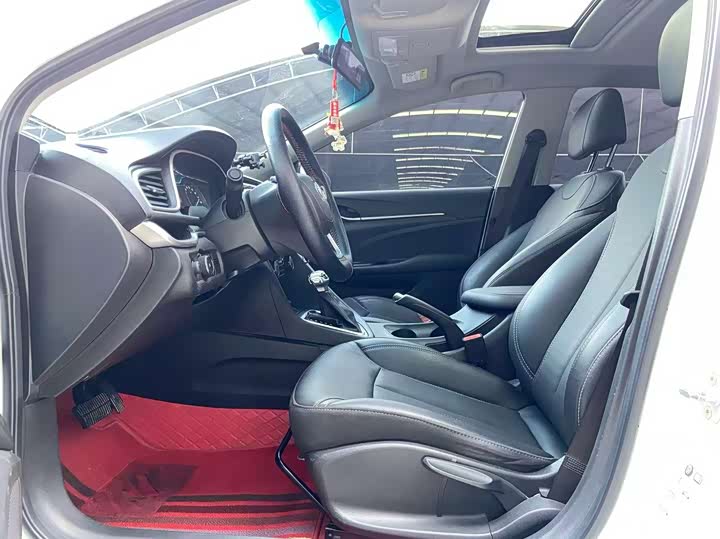Buick Excelle GT, 2022 — фото 7 из 9