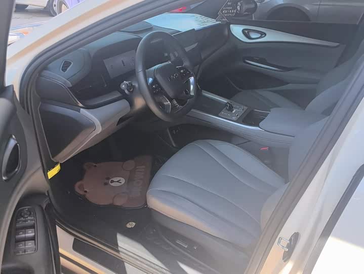 BYD Seal 07 DM-i Hybrid, 2024 — фото 9 из 9