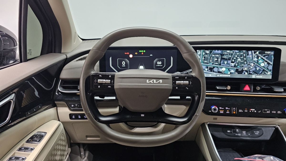 Kia Carnival, 2024 — фото 12 из 12