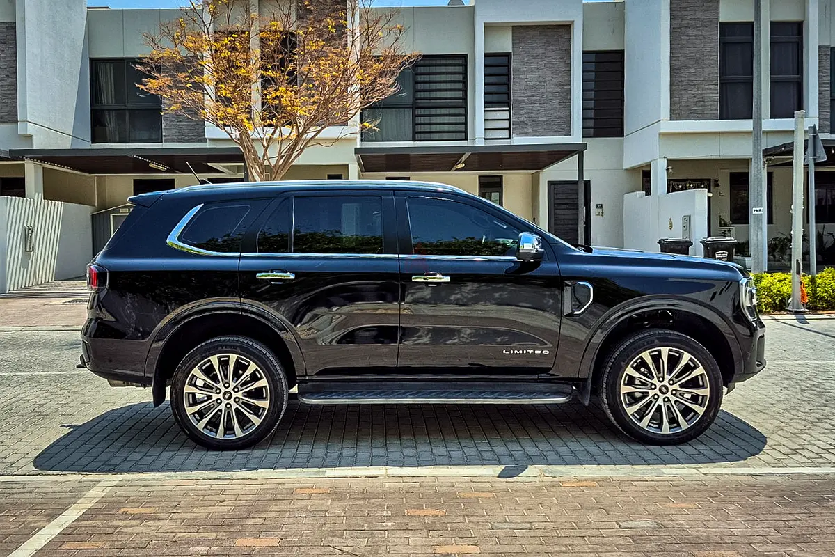 Ford Everest, 2024 — фото 4 из 10