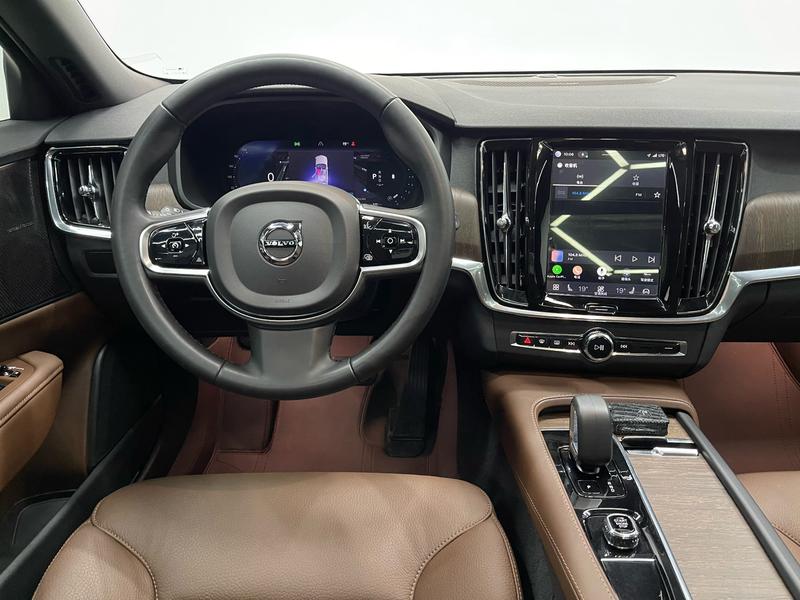 Volvo V90, 2024 — фото 10 из 12