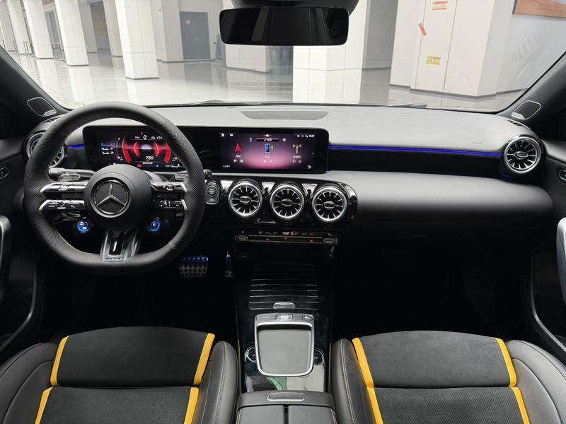 Mercedes-Benz A-Class AMG, 2024 — фото 8 из 12