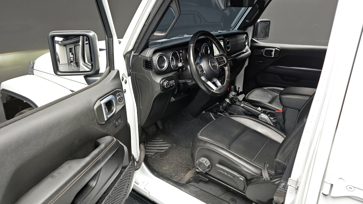 Jeep Wrangler, 2022 — фото 11 из 12