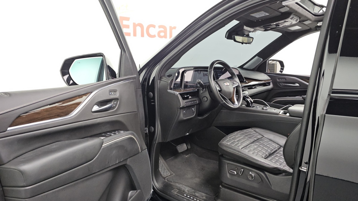 Cadillac Escalade, 2023 — фото 9 из 12
