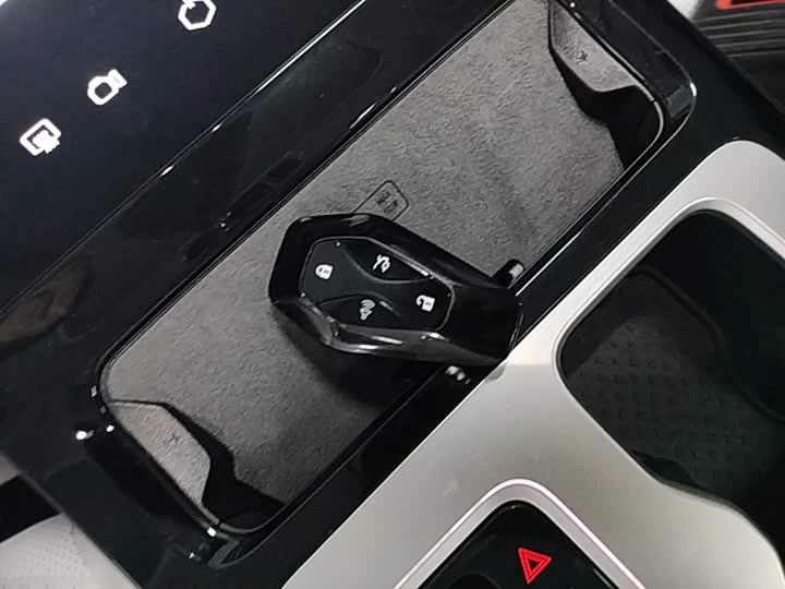 BAIC Arcfox Alpha T, 2023 — фото 9 из 9