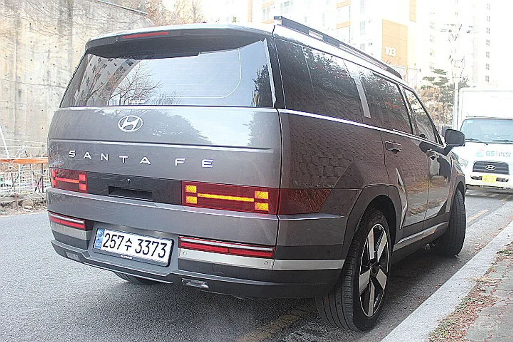 Hyundai Santa Fe, 2024 — фото 4 из 12