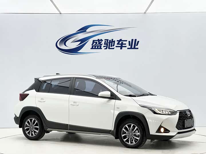 Toyota Yaris L Hatchback, 2022 — фото 3 из 9