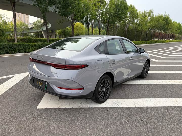 BYD Qin Plus, 2026 — фото 9 из 9